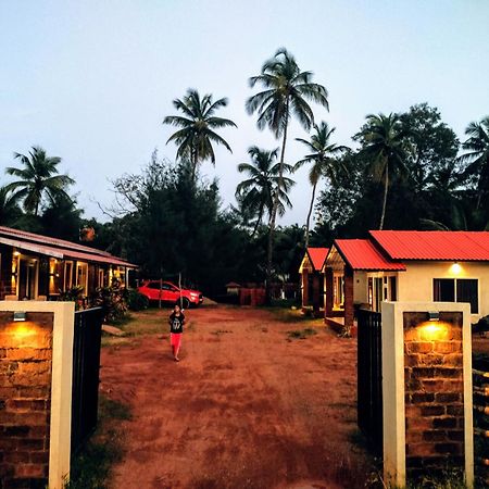 Riverstone Riverfront Stay Gokarna  Eksteriør billede