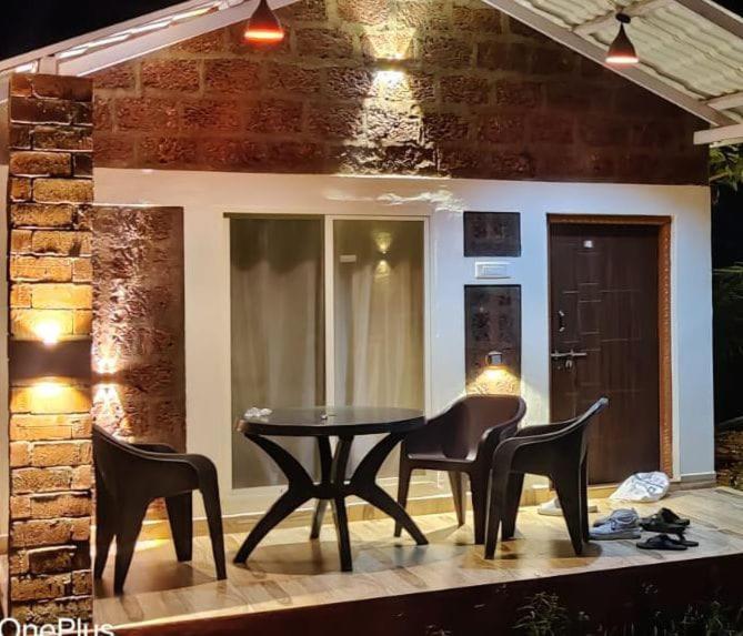 Riverstone Riverfront Stay Gokarna  Værelse billede